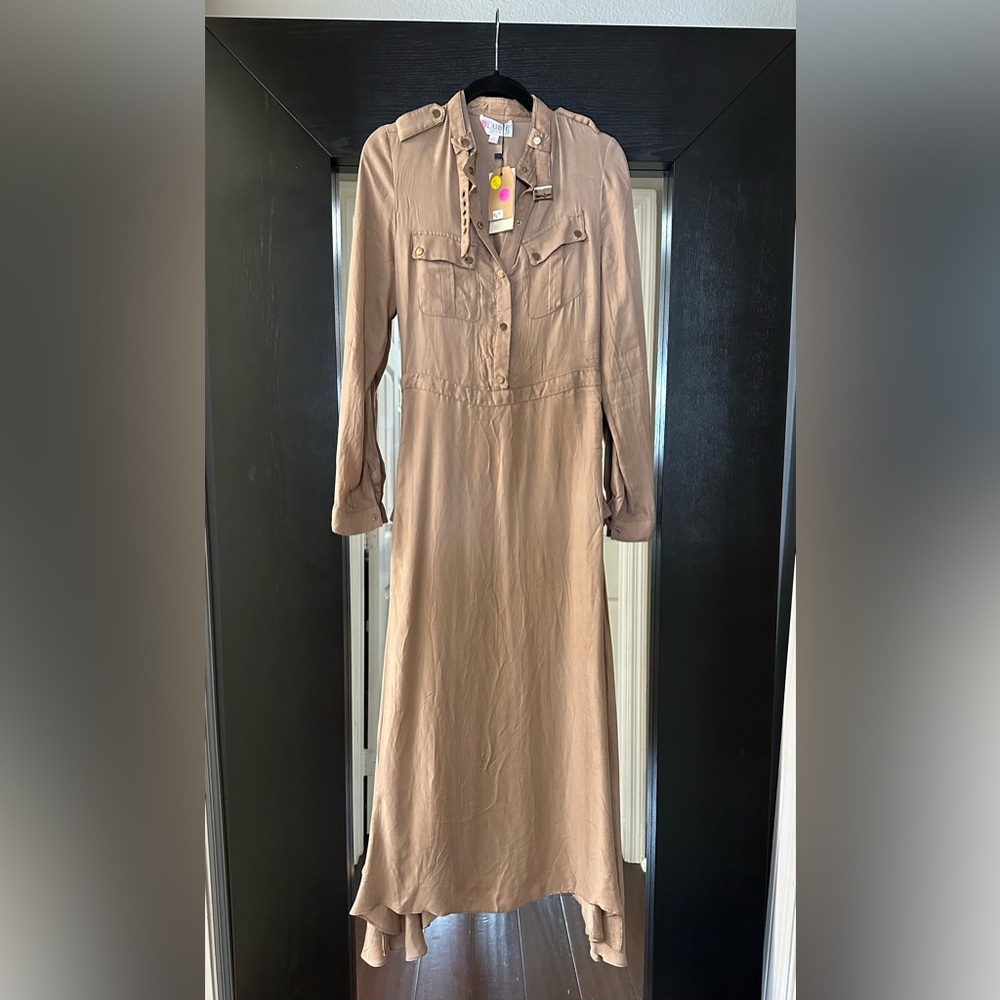 Trench style dress Nude